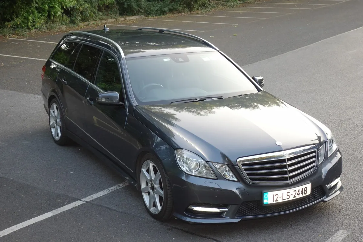 Mercedes-Benz E-Class 2012 E250 Sport - Low miles - Image 4