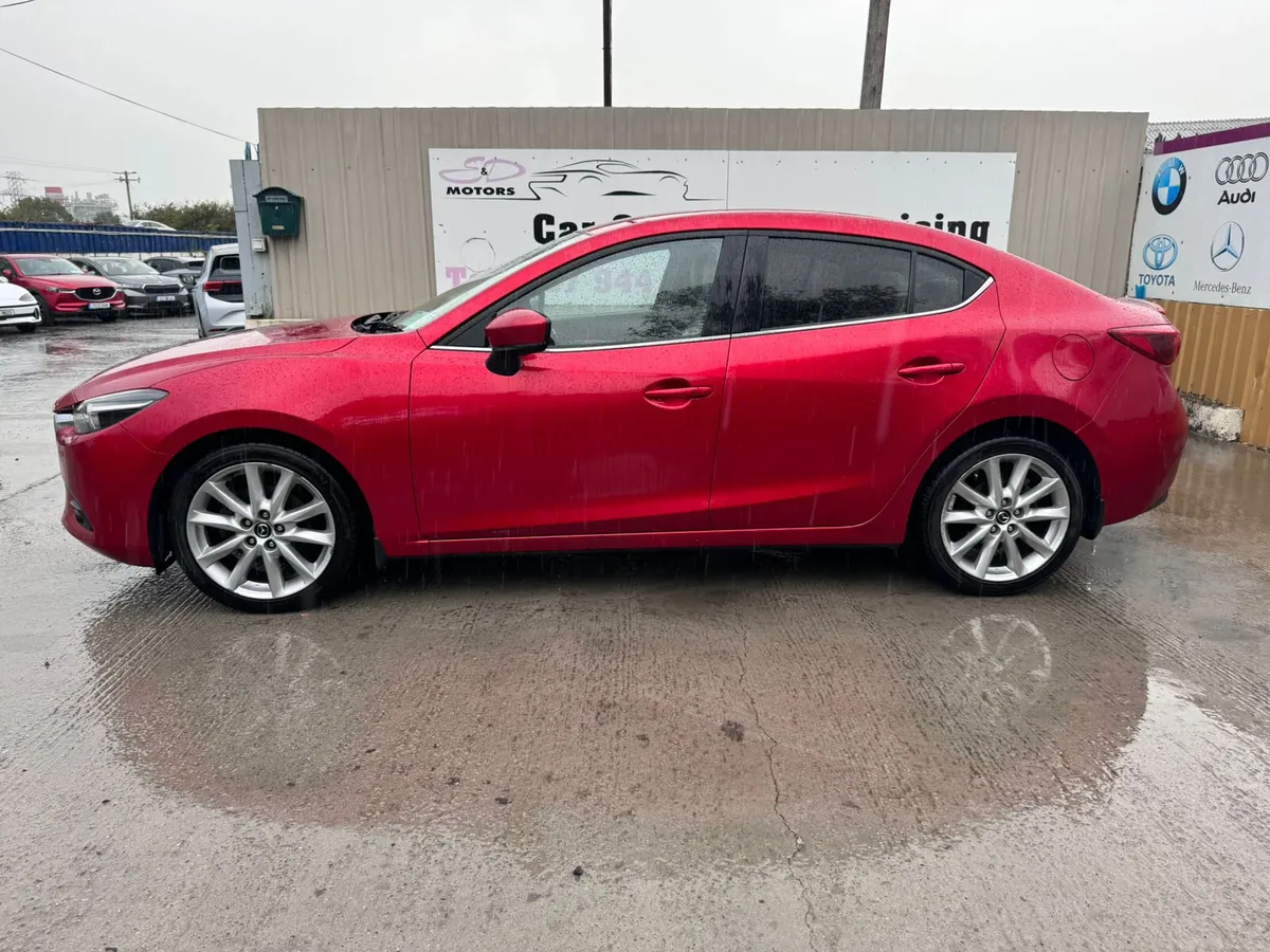 162 Mazda 3 2.2D PLATINUM Warranty - Image 3