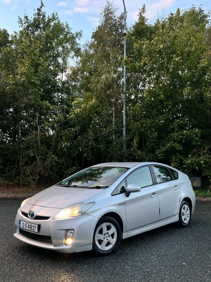 Toyota Prius 1.8 Hybrid Nct 01/26 - Image 1