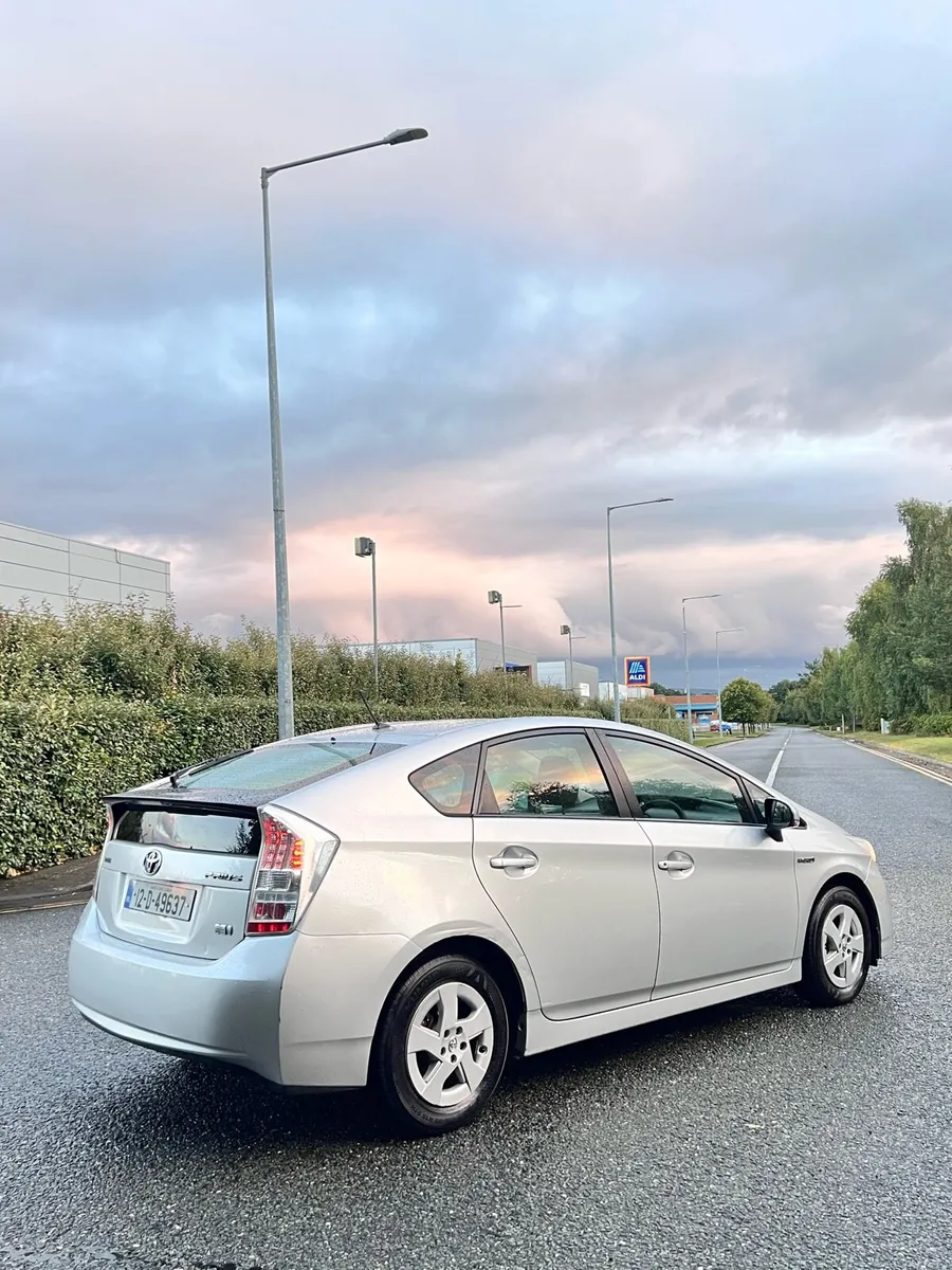 Toyota Prius 1.8 Hybrid Nct 01/26 - Image 2