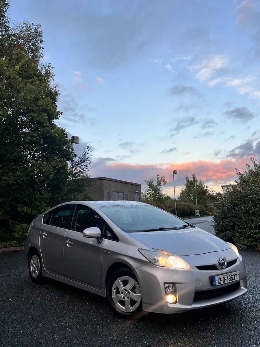 Toyota Prius 1.8 Hybrid Nct 01/26 - Image 3