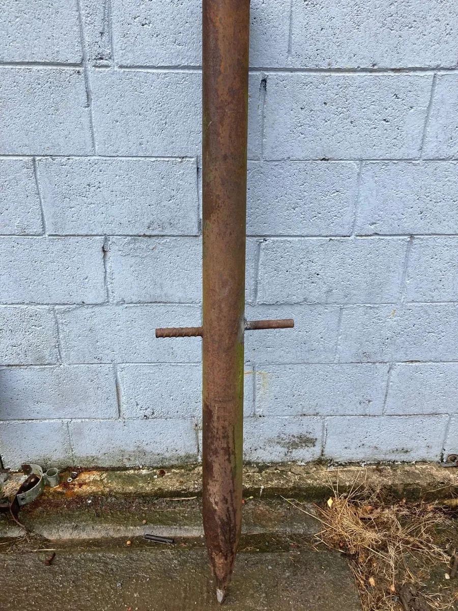 Post hole borer - Image 2