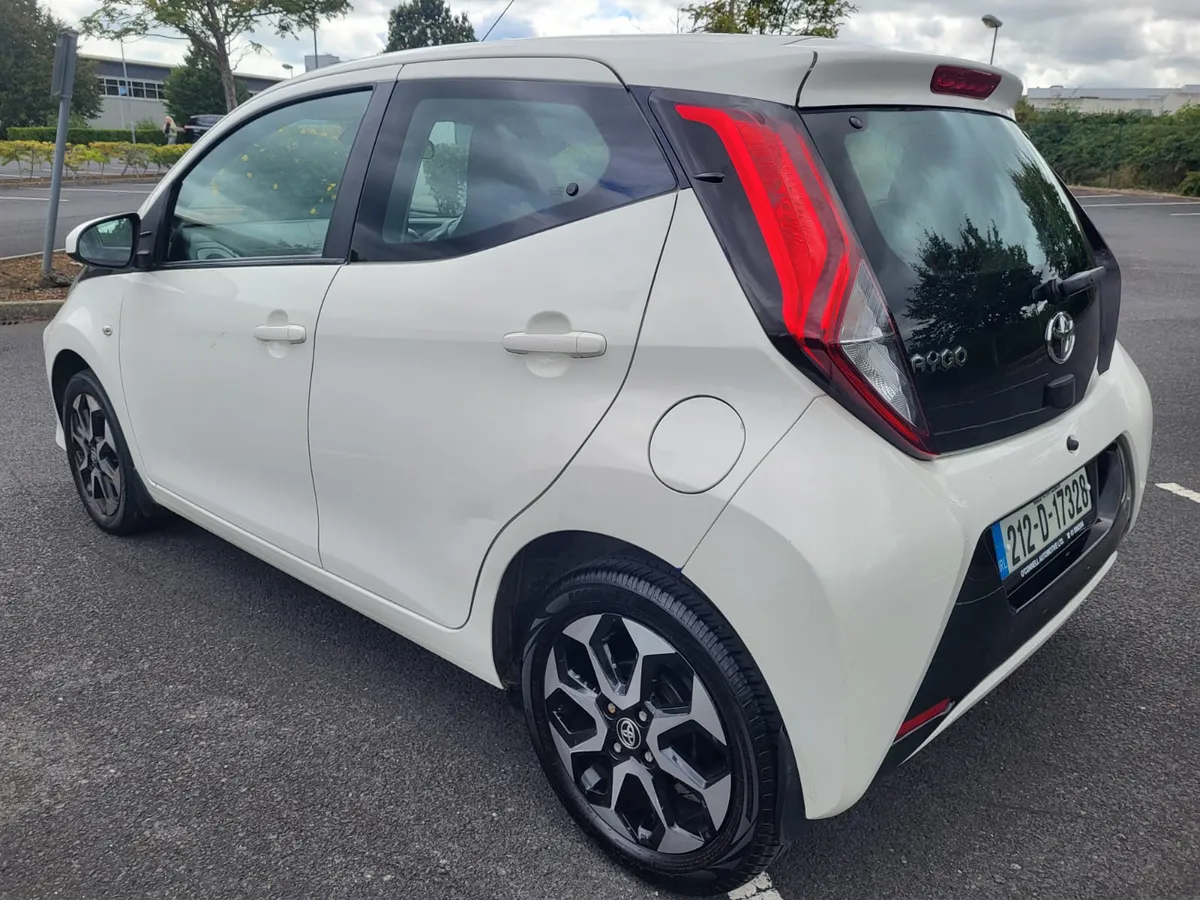 2021 TOYOTA AYGO 1.0 PLAY - Image 4