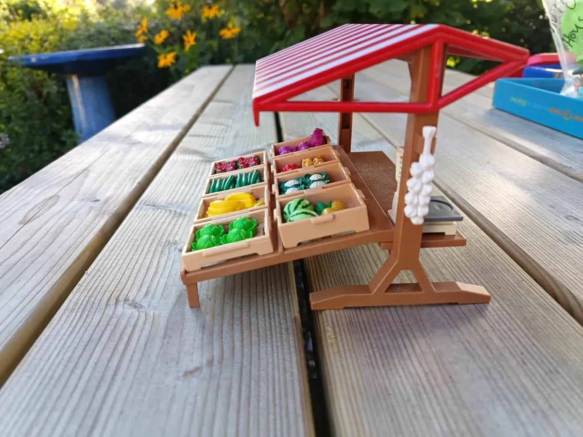 Playmobil fruit and veg stall - Image 2