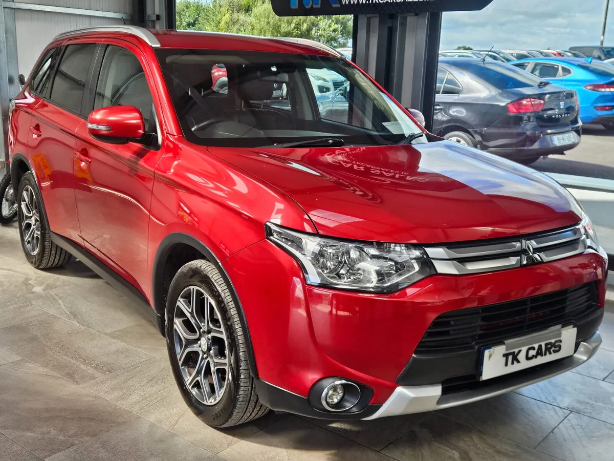 MITSUBISHI OUTLANDER 7 SEATER DIESEL - Image 1