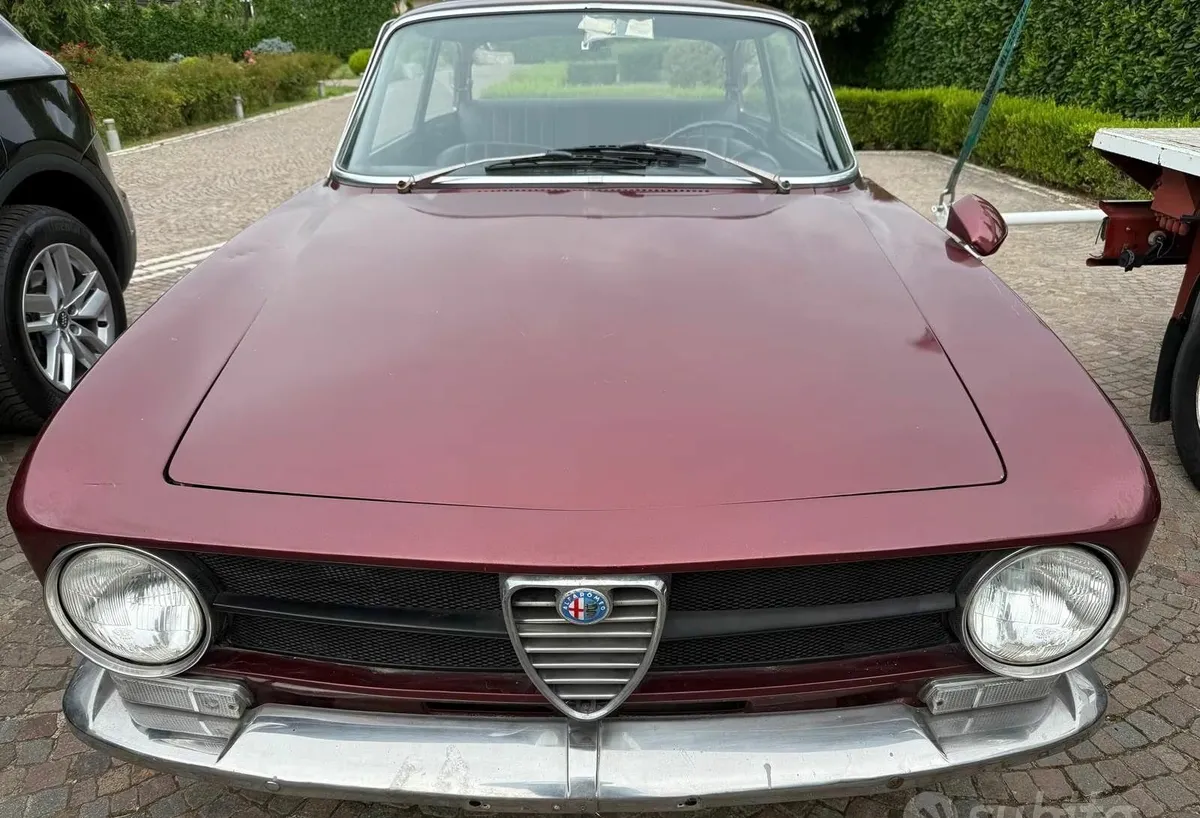 Alfa Romeo GT Junior 1300 - Image 1
