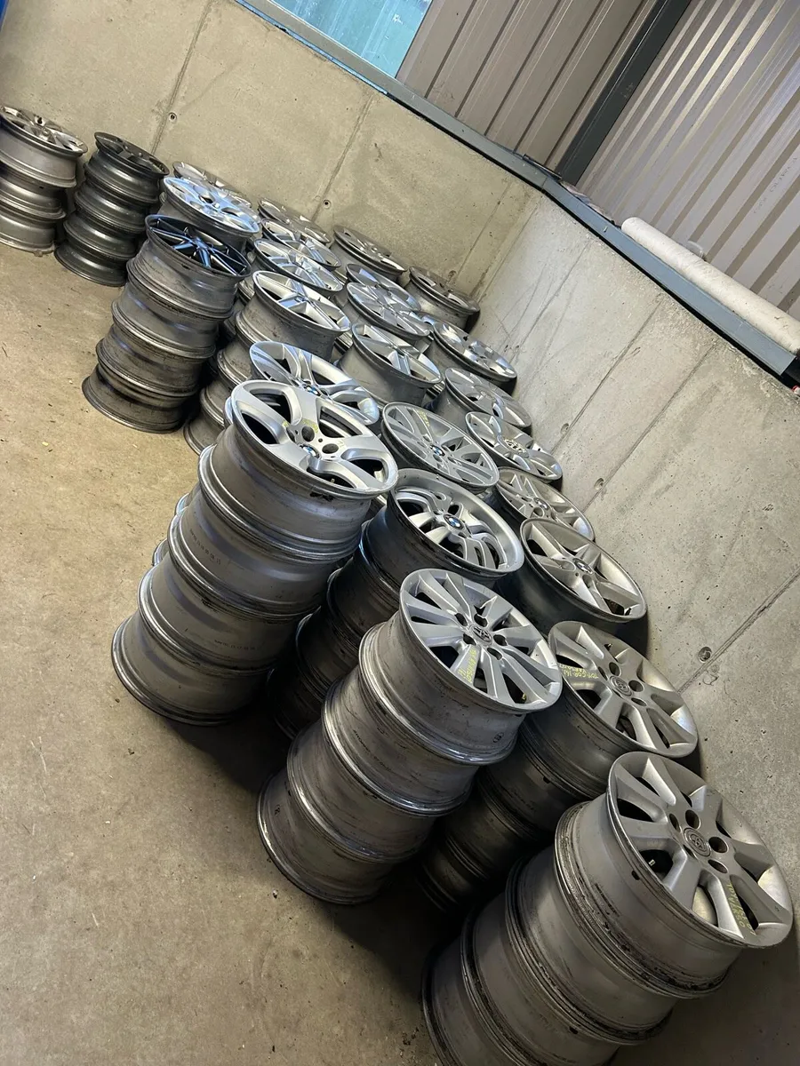 Large selection of alloy wheels - Image 1
