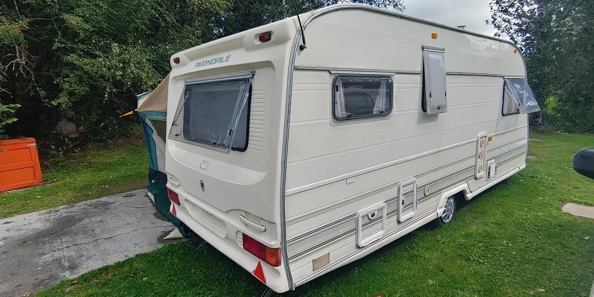 Caravan - Avondale Pennine - Image 3