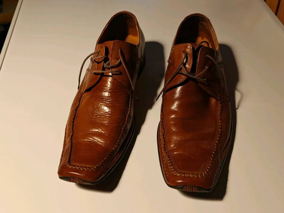 Men's leather shoes - Image 2