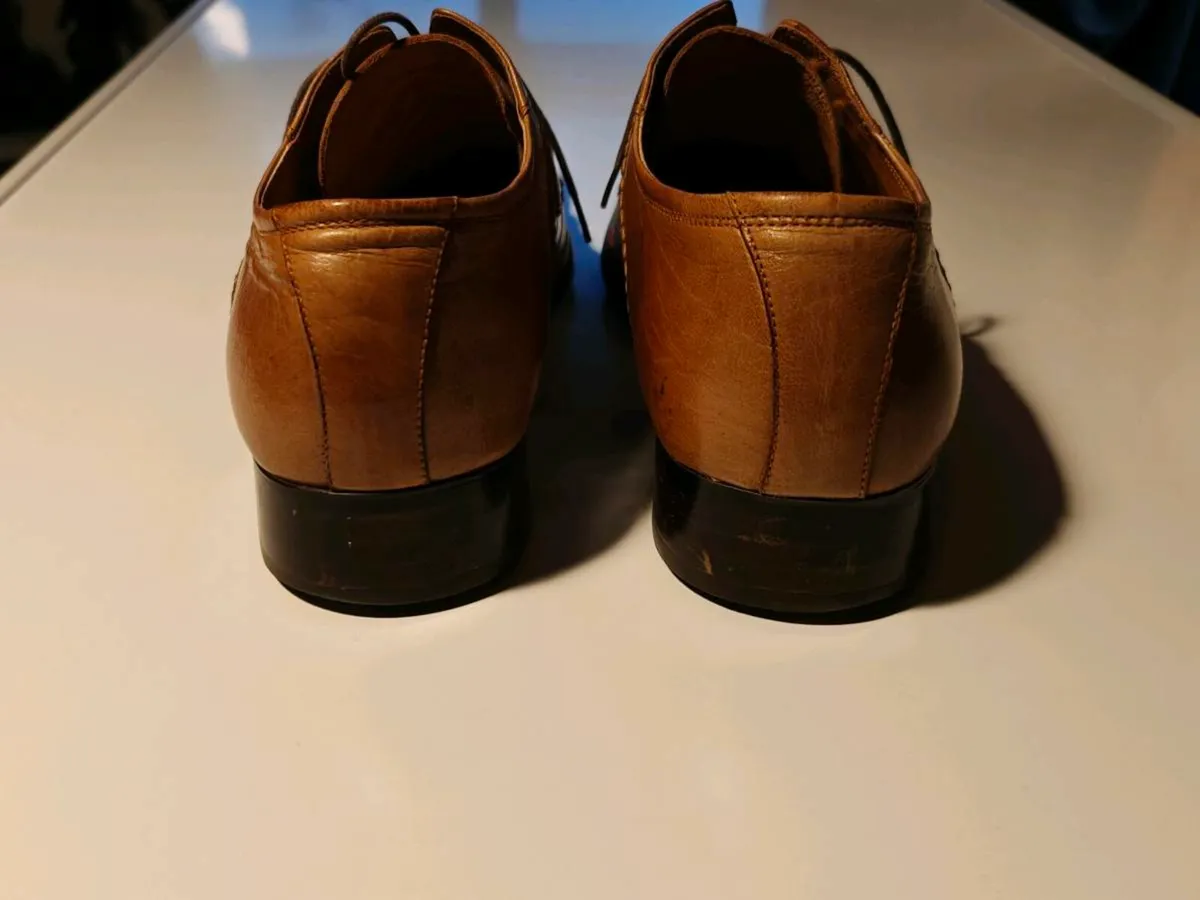 Men's leather shoes - Image 3