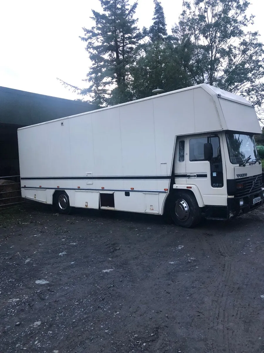 Volvo camper converted - Image 2