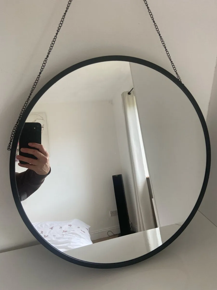 Mirror - Image 1