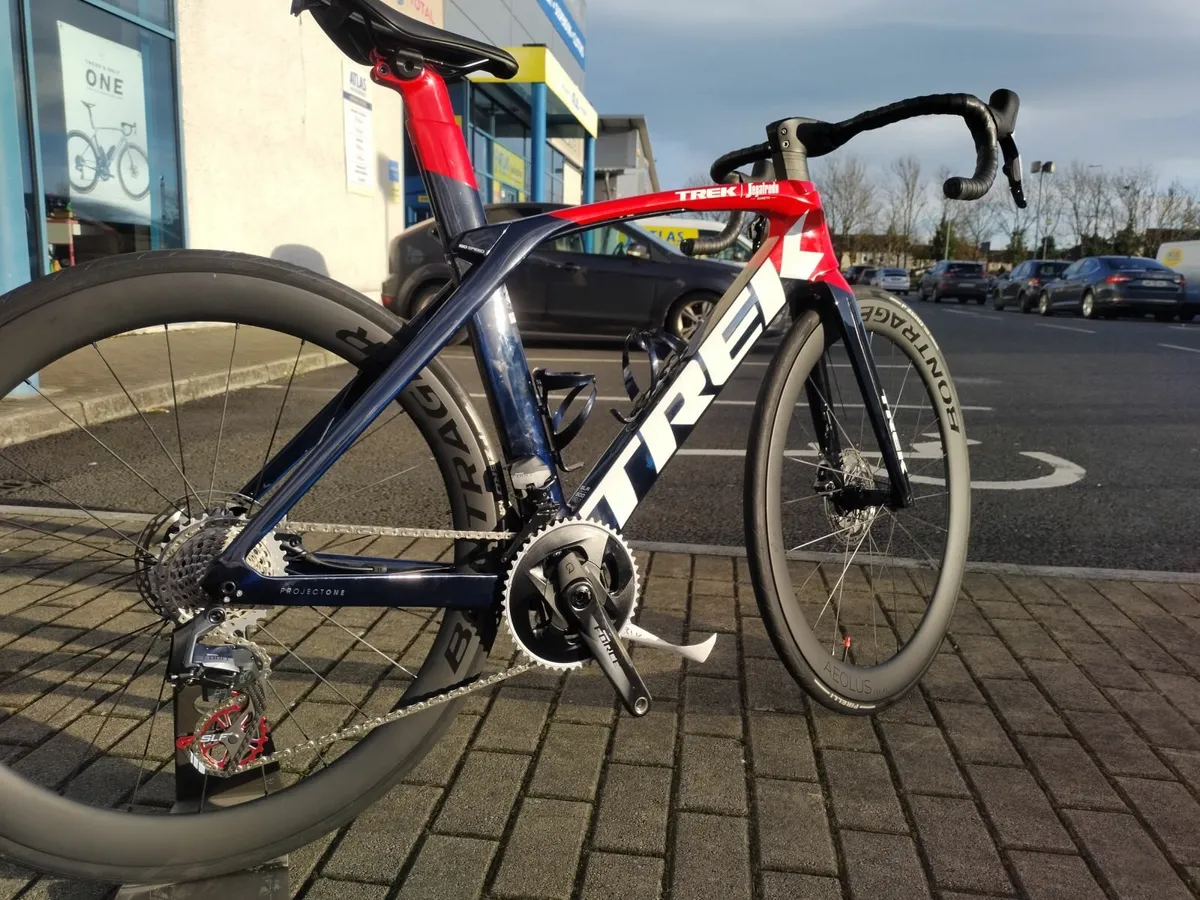 😎😎 Madone SLR 7 Axs Gen 6 54cm Team Colour 😎😎 - Image 4