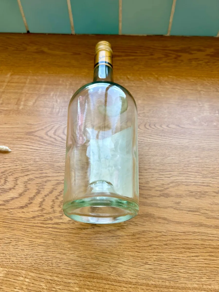 Vintage Hennessy Bottle with 1970s crochet cover - Image 3