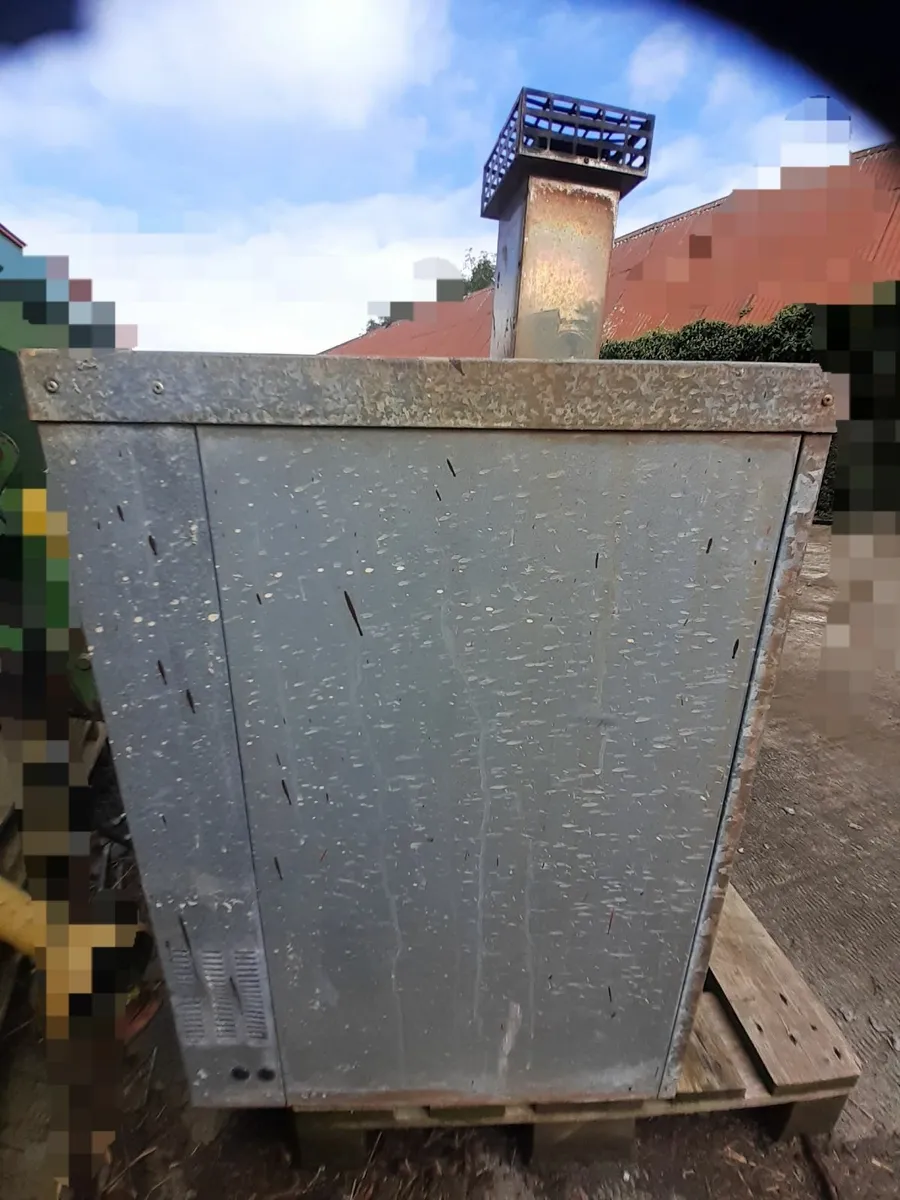 Oil boiler - Image 2