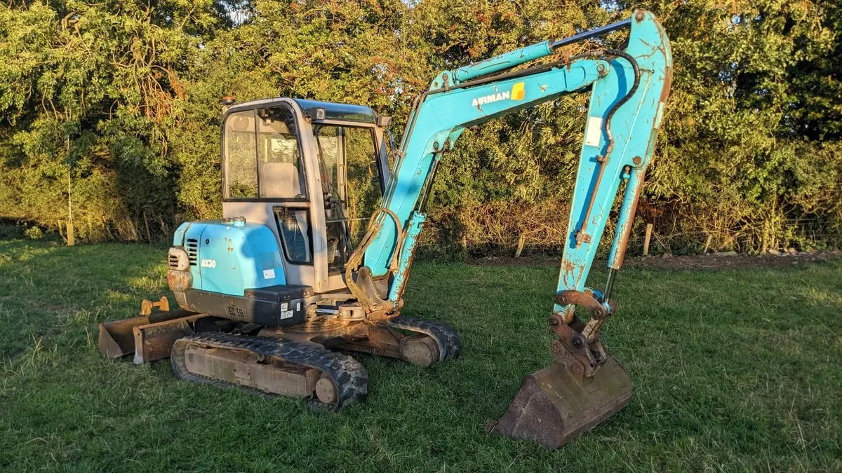 Digger - 3 Ton - Image 1