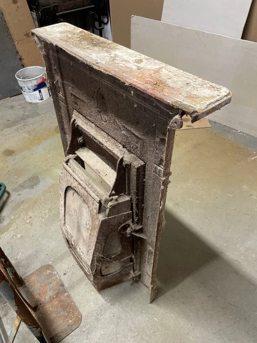 Antique fireplace - Image 3
