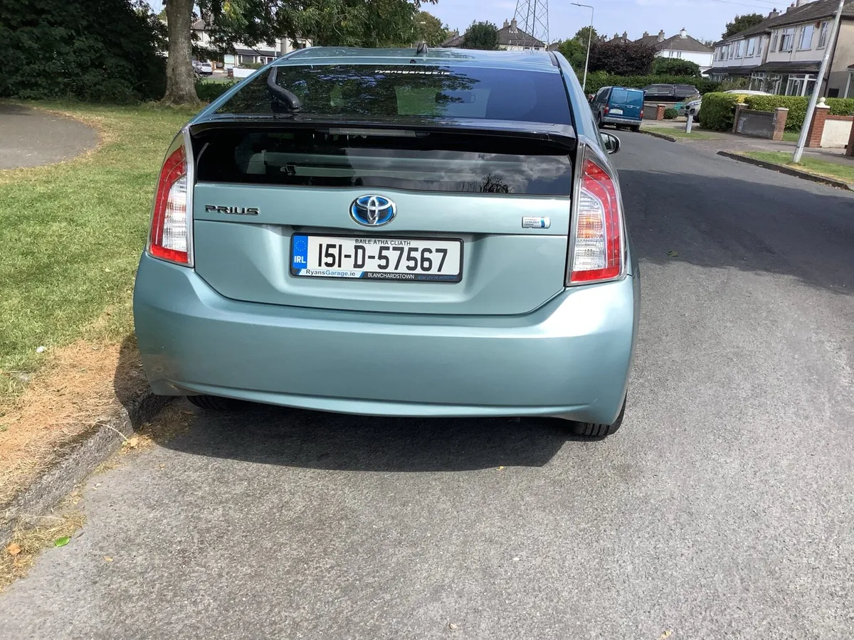 TOYOTA PRIUS ‘ ONLY 25k/ NEW NCT/ LIKE A NEW CAR - Image 4