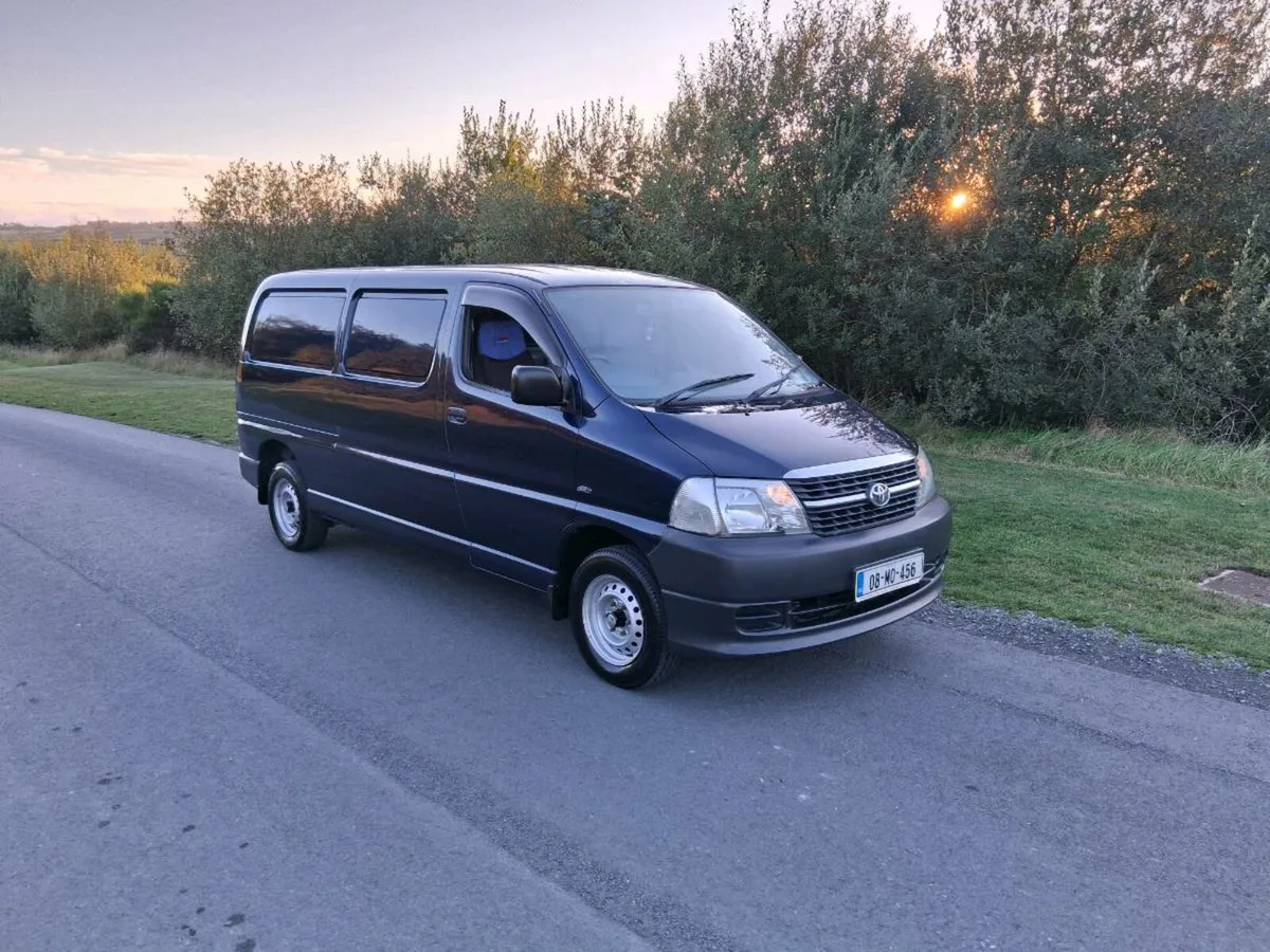 2008 Toyota hiace €6250 full doe test - Image 1