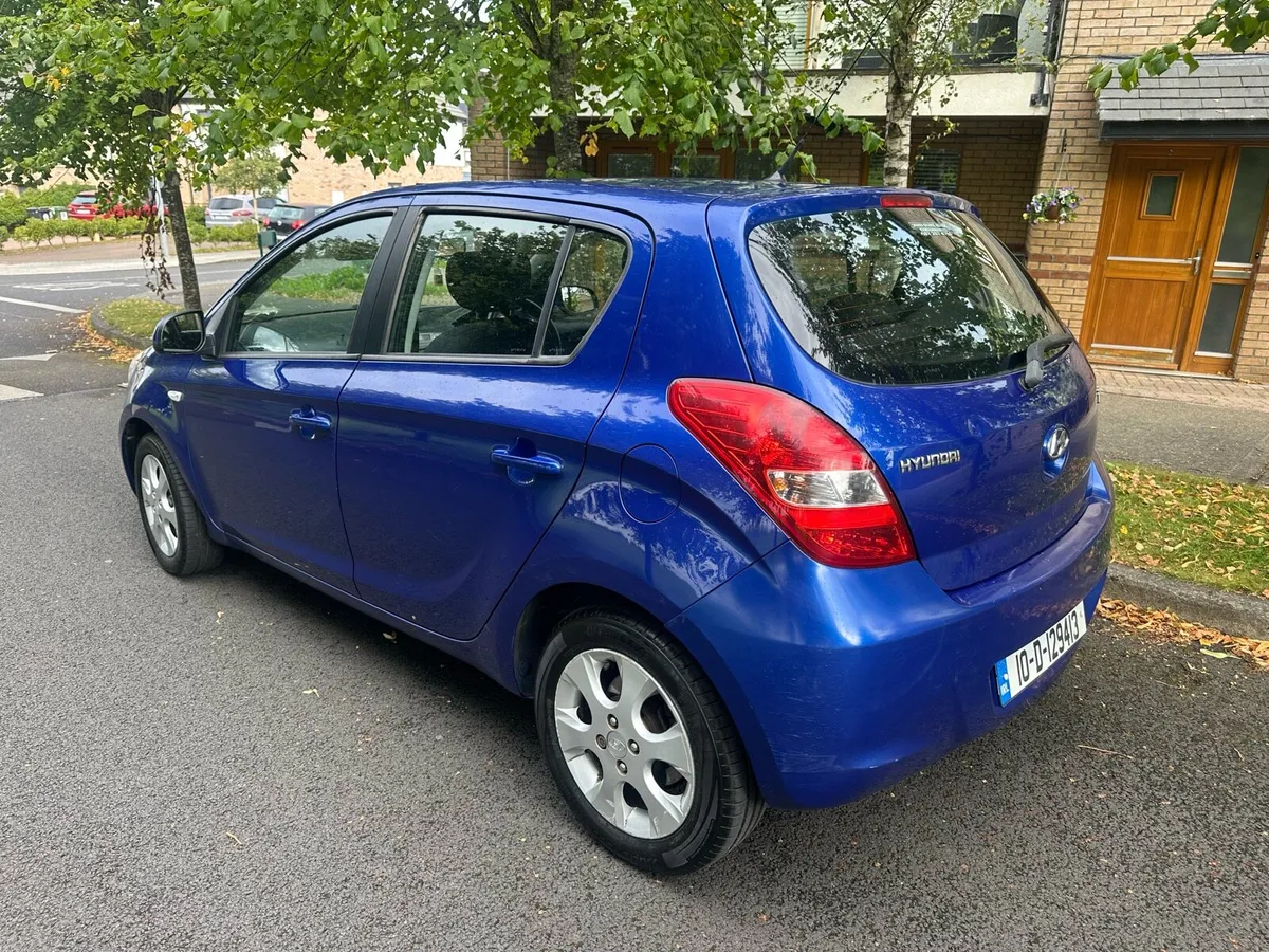 10 Hyundai I20 1.4 diesel ( New Nct 8/26 ) - Image 2