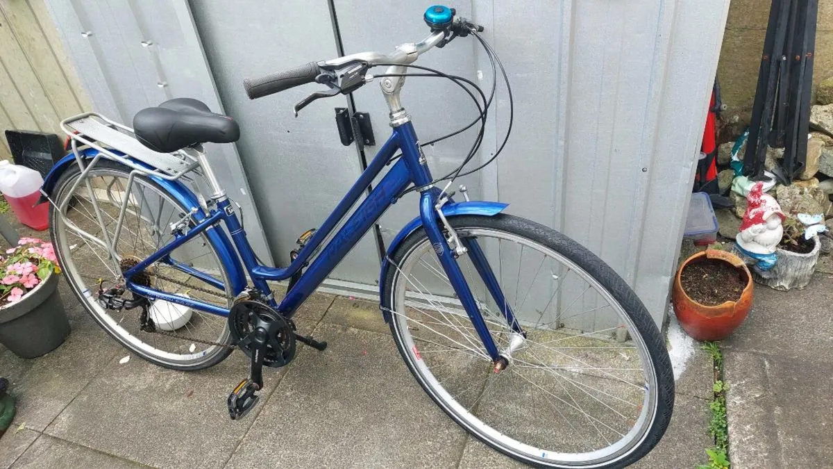 Raleigh Pioneer Ladies Step Through Bike - Image 4