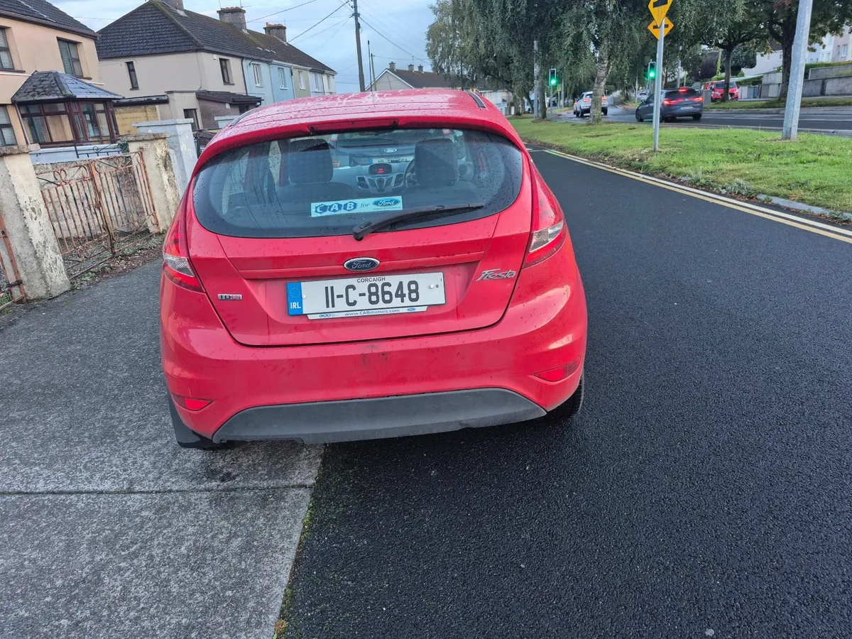 Ford Fiesta 2011 - Image 3