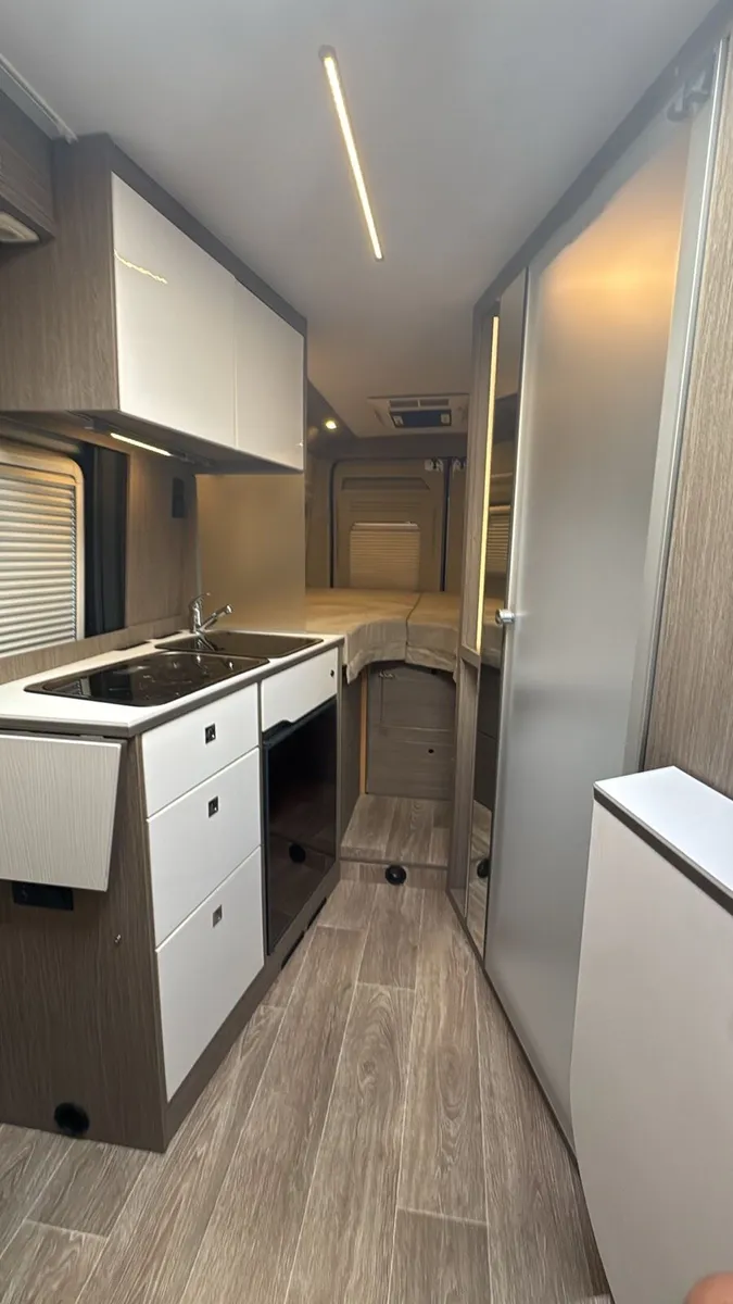Camper - Image 3