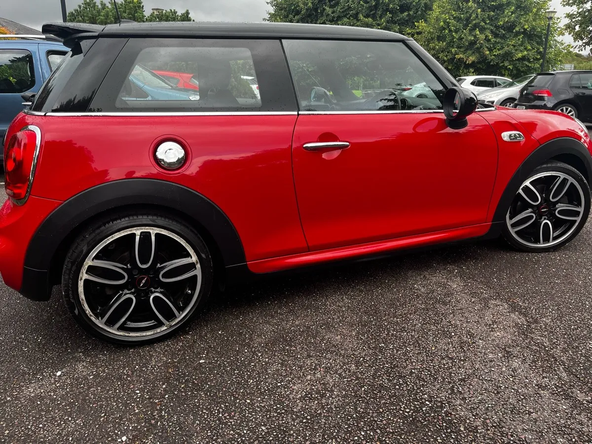 Mini Cooper SD - Image 3