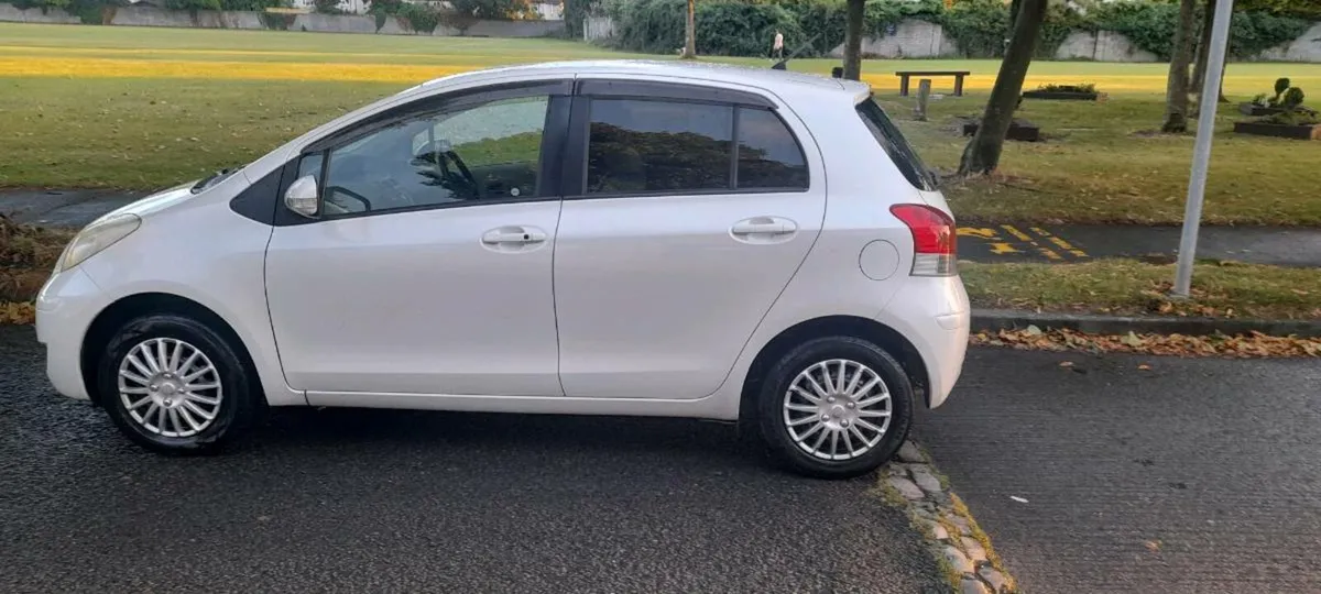 Toyota yaris /vitz 2010 automatic nct 08 26 - Image 2