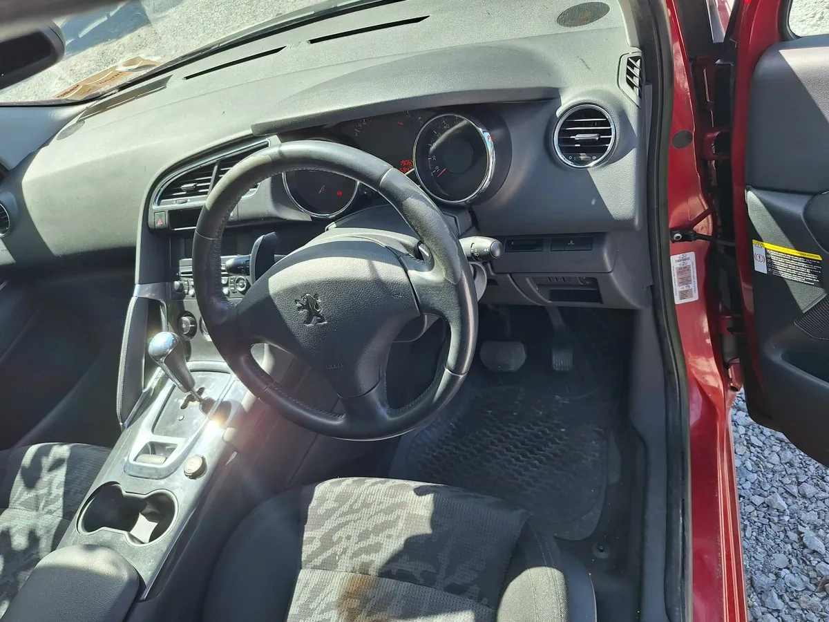 Peugeot 3008 2010 - Image 4