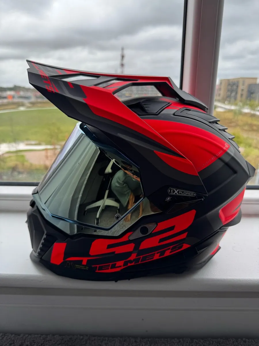 LS2 Explorer Adventure Helmet - Image 3