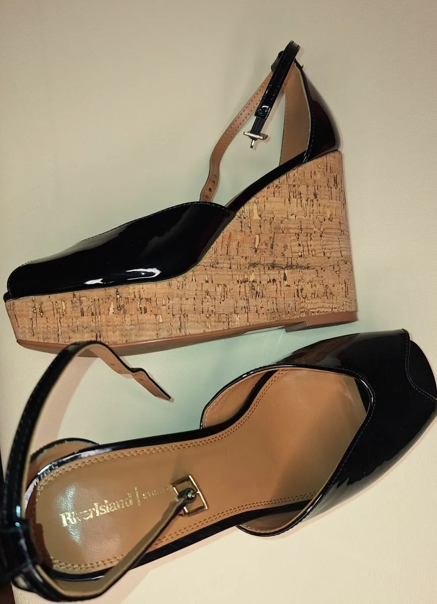 Shoes - Image 3