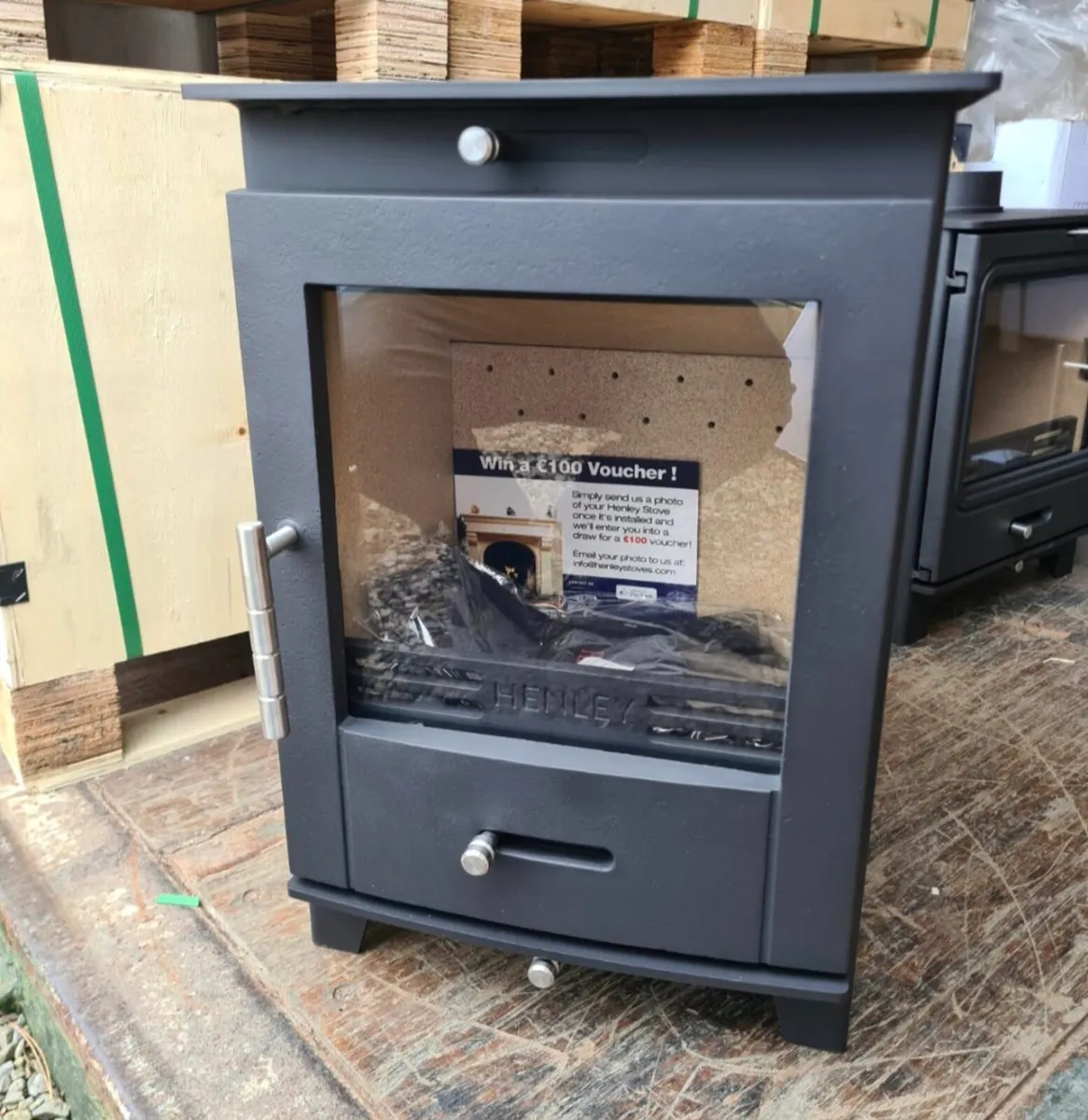 Henley  stove - Image 1