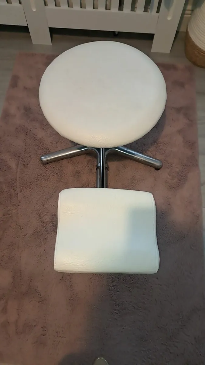Pedicure supplies - Image 3