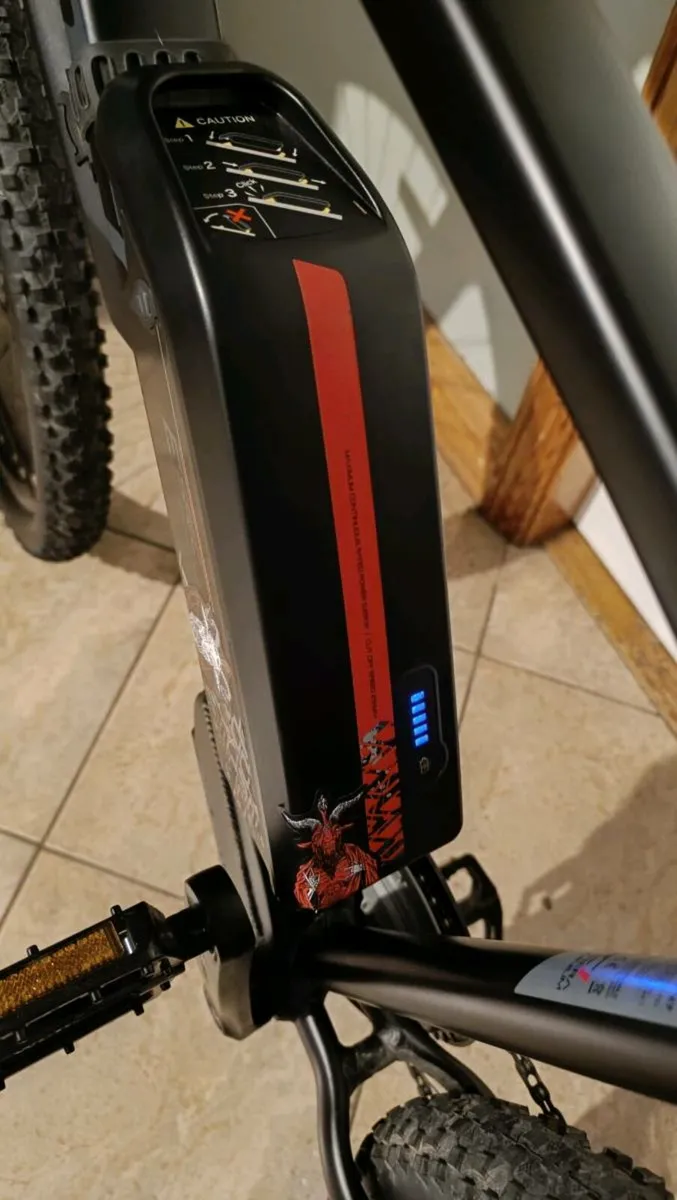 Carrera Vengeance Electric Mountain Bike E Bike - Image 4