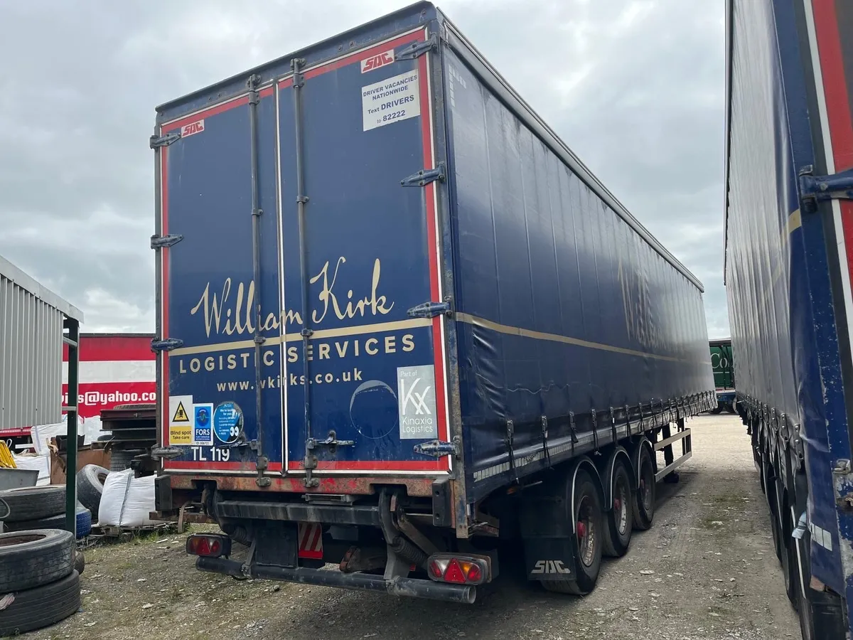 2016 taillift Curtainside trailer - Image 3