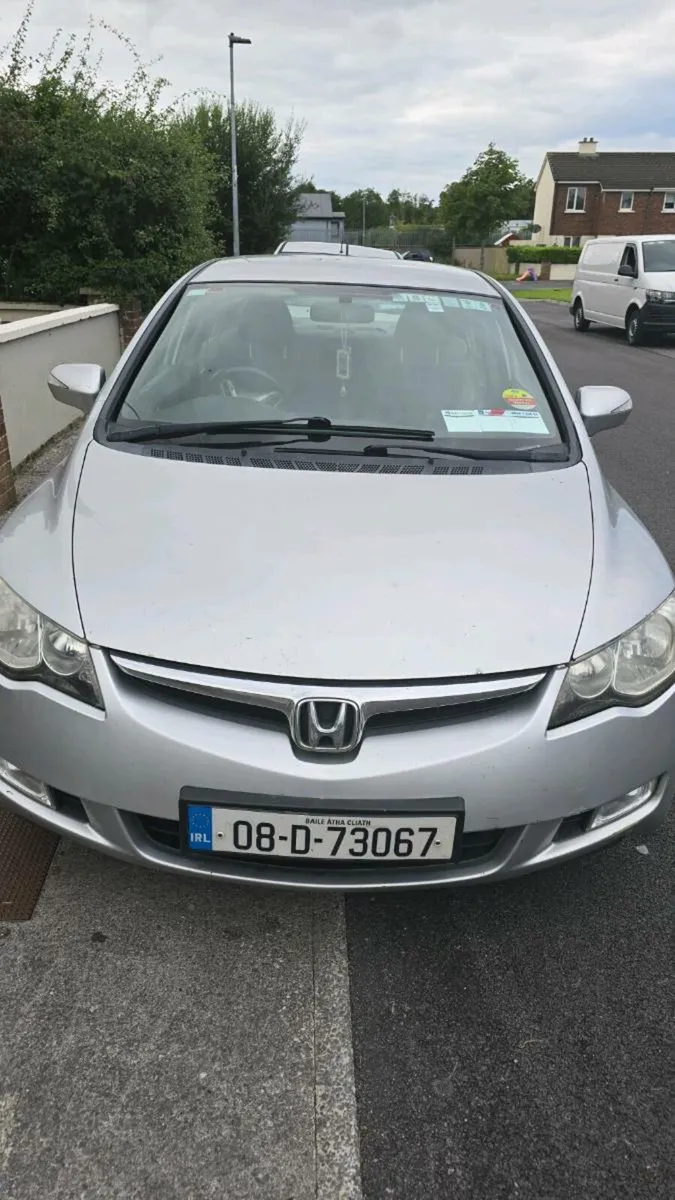 Honda Civic 2008 Automatic 3250€ - Image 1