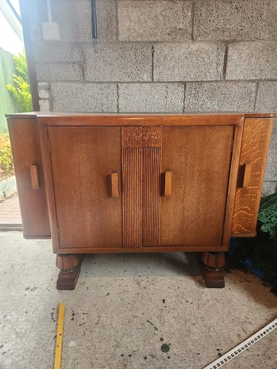 Beautiful Antique Sideboard - Image 1