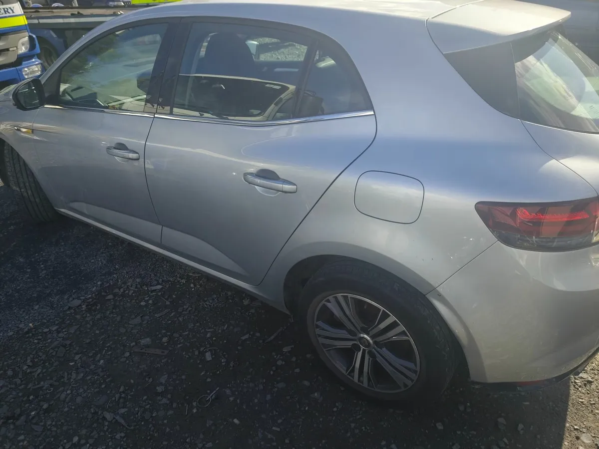 212 renault megane auto - Image 3