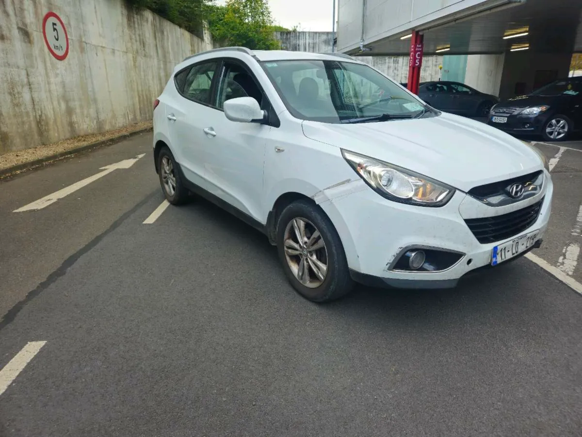 Hyundai IX 35 - Image 1