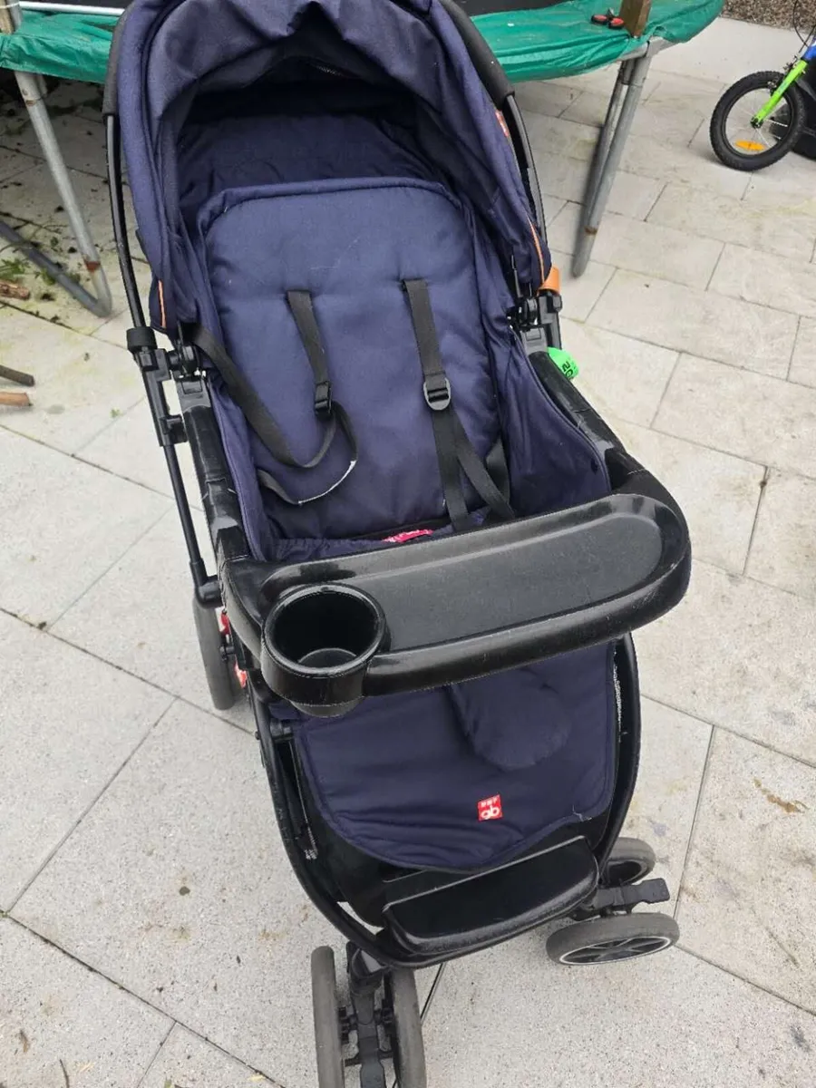 Stroller - Image 2