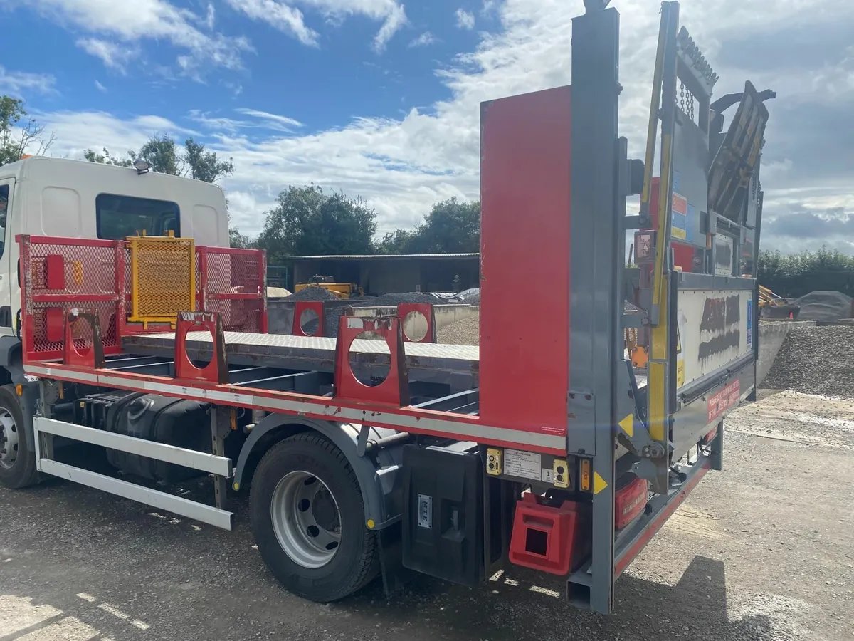 Tail Lift & Gas Carrier Body - Image 4
