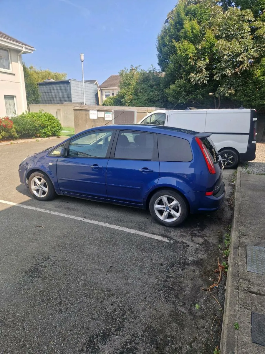 Car - Image 3