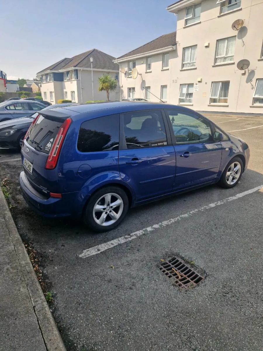 Car - Image 4