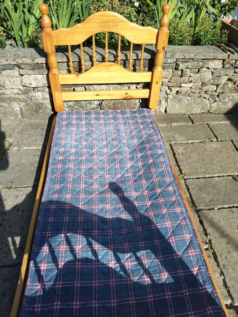 Pine Single Bed - Image 3