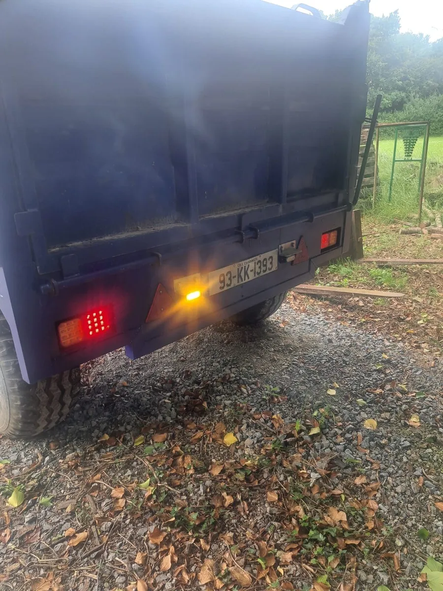 Tractor - Image 2