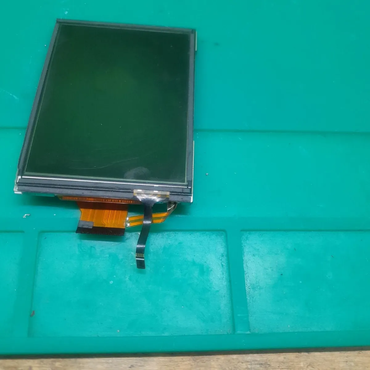 LCD screen for Coolpix camera with touch screen - Image 4