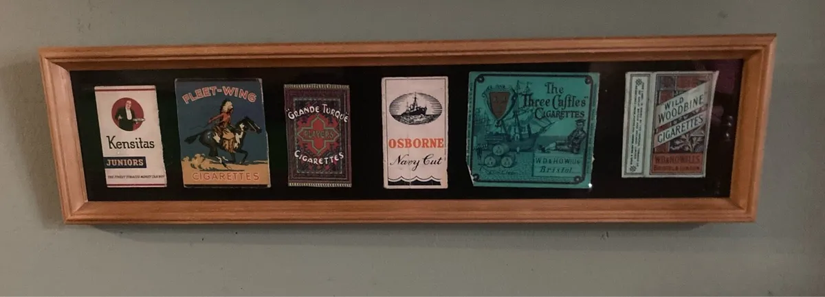 Pub memorabilia - Image 4