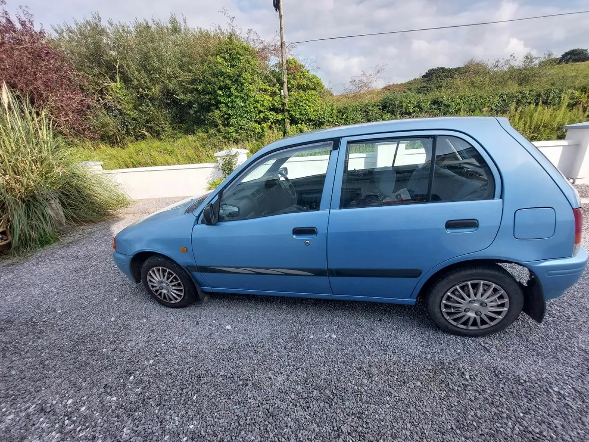 Toyota Starlet 1999 - Image 4