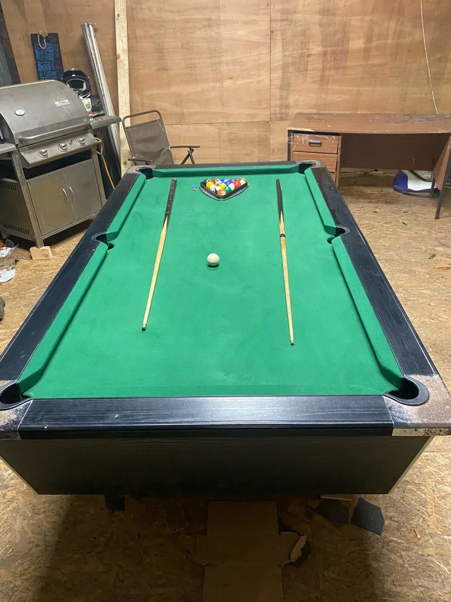 Pool table - Image 3